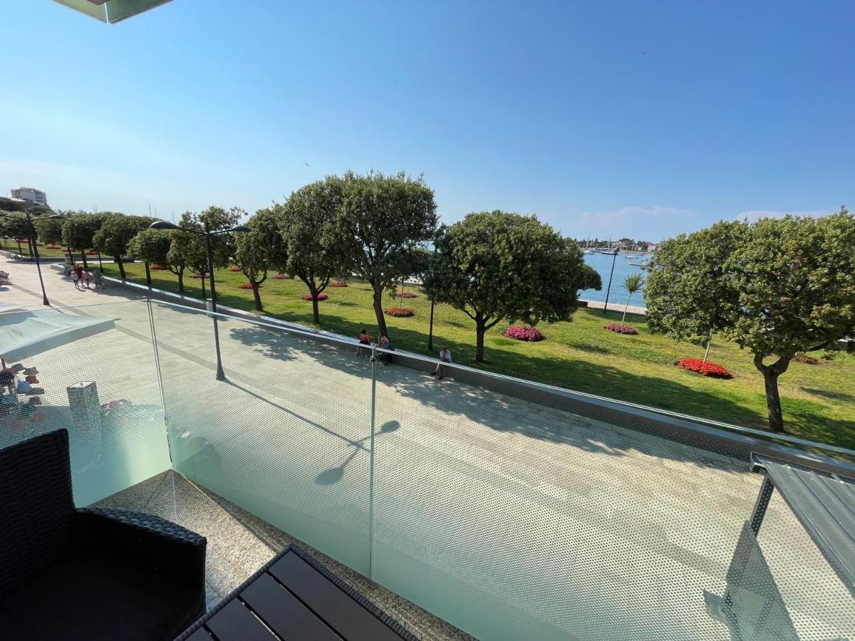 Apartments Riva-Interauto Umag Bagian luar foto