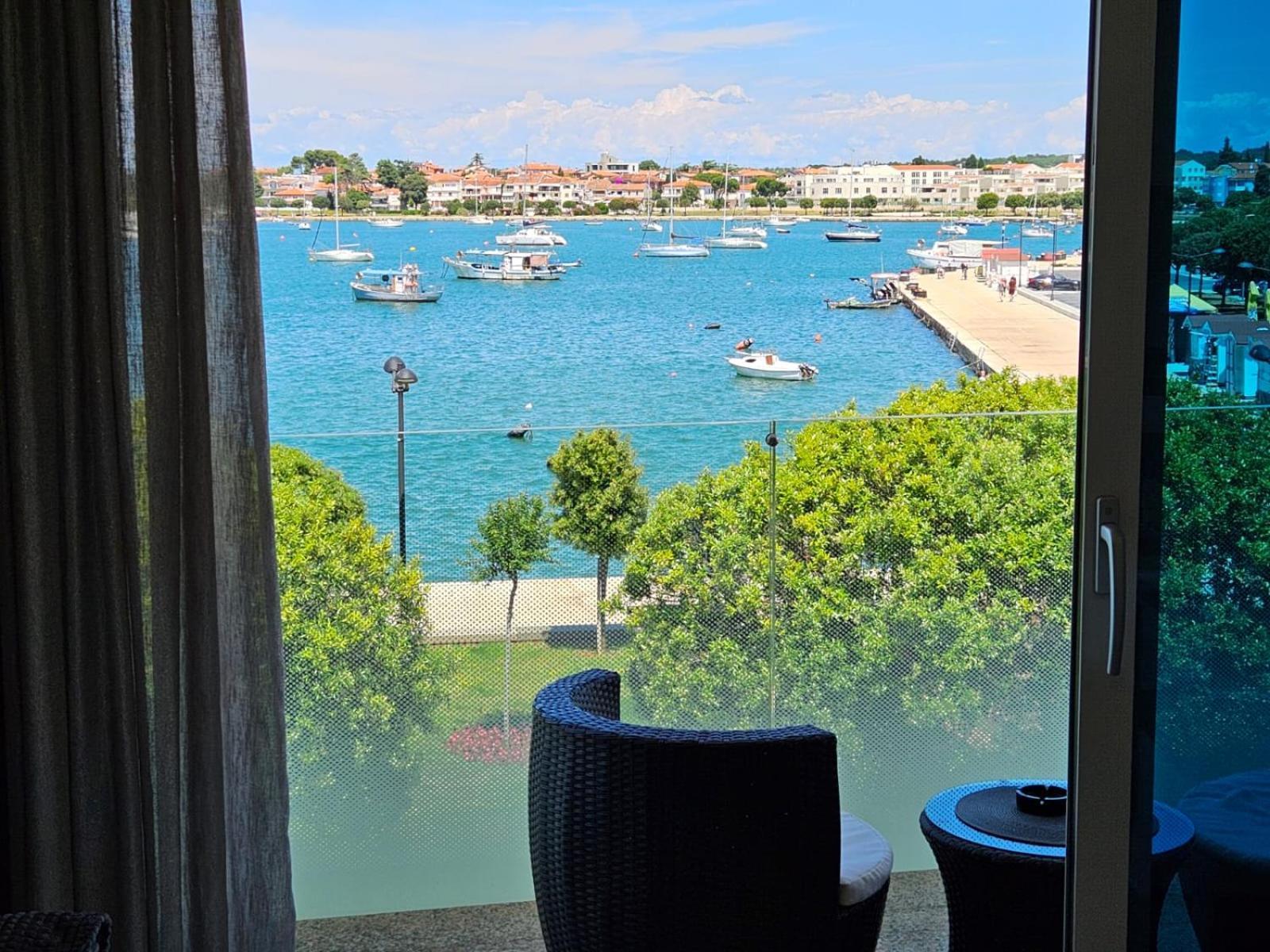 Apartments Riva-Interauto Umag Bagian luar foto